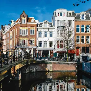 Wiechmann 2*, Ámsterdam Países Bajos